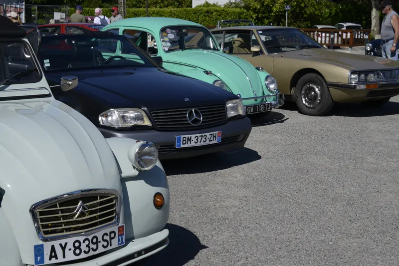 La 2CV et ses voisines