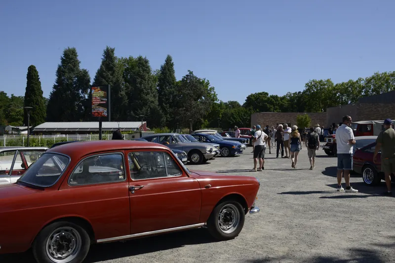 Coupé rouge
